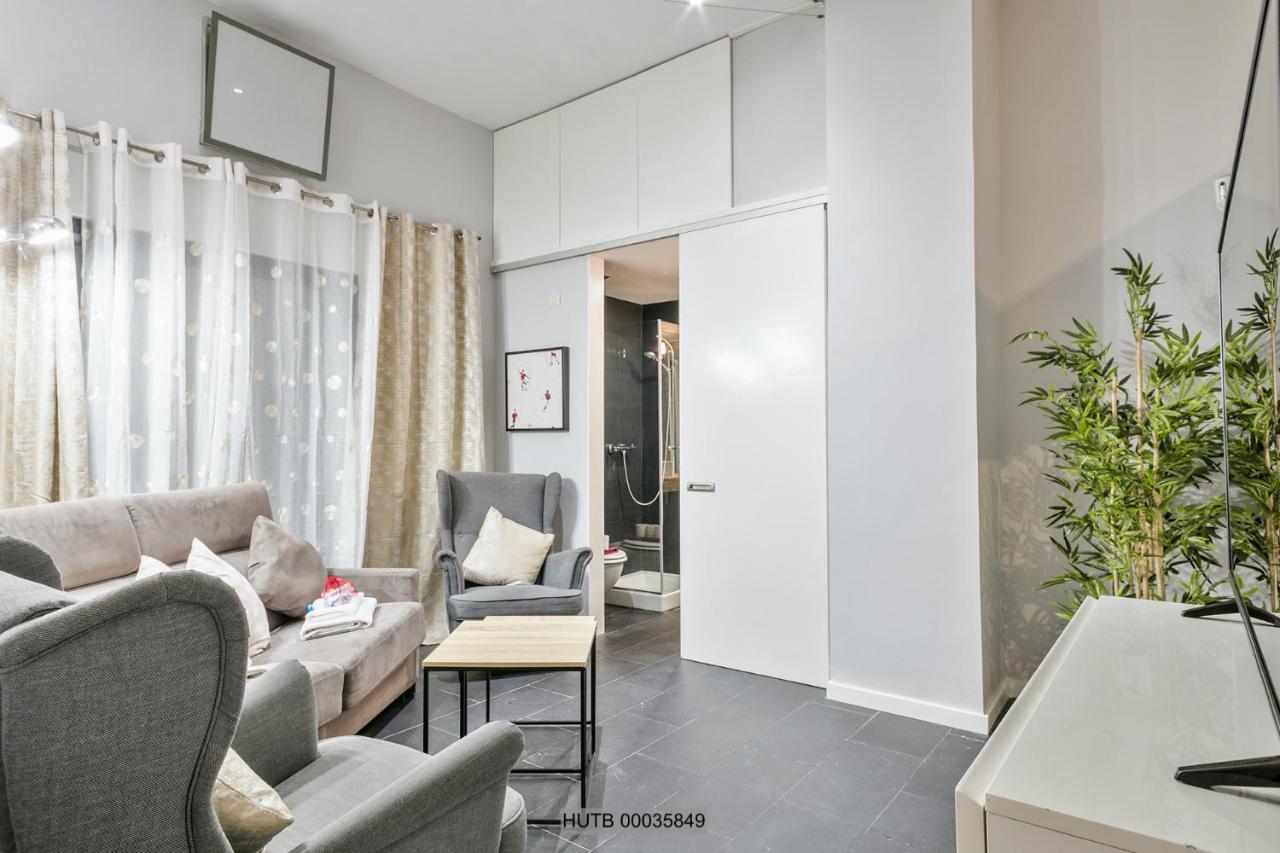 Alcam Futbol Apartment Barcelona Ngoại thất bức ảnh