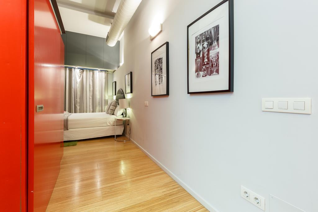 Alcam Futbol Apartment Barcelona Ngoại thất bức ảnh