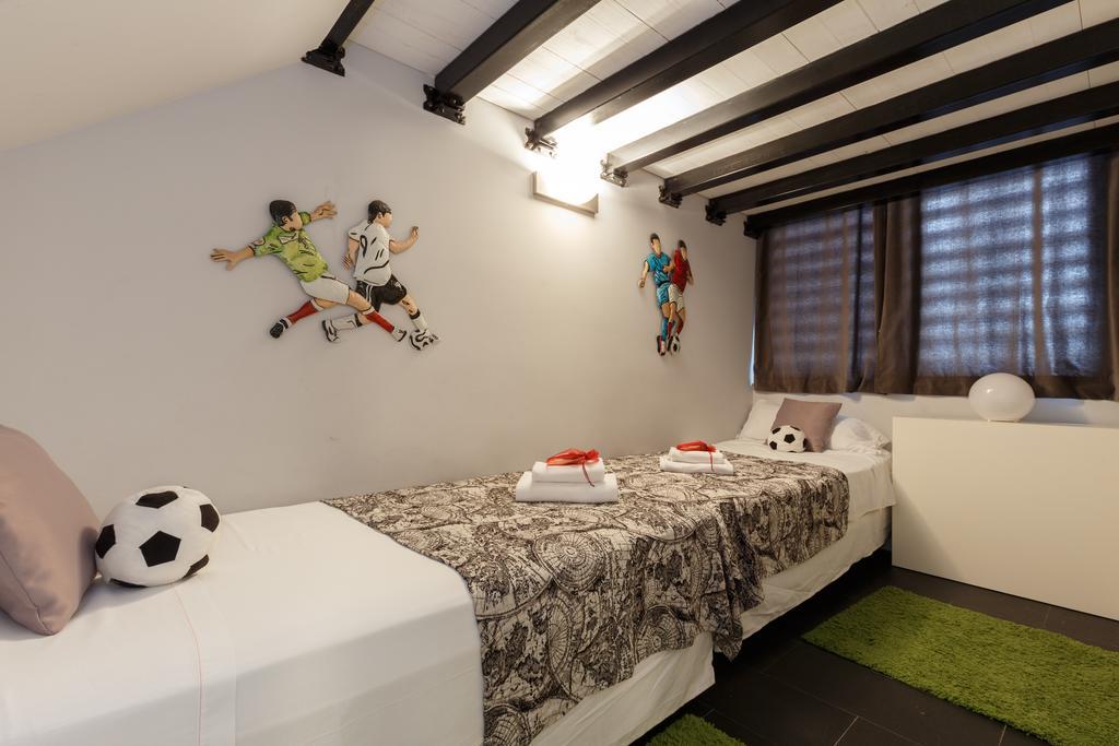 Alcam Futbol Apartment Barcelona Ngoại thất bức ảnh