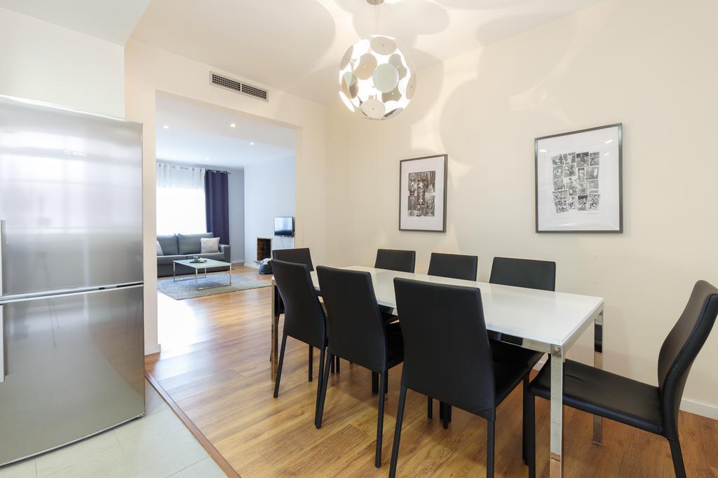 Alcam Futbol Apartment Barcelona Ngoại thất bức ảnh