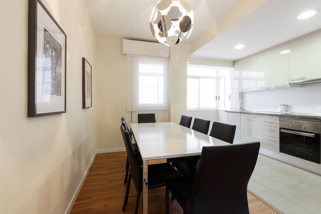 Alcam Futbol Apartment Barcelona Ngoại thất bức ảnh