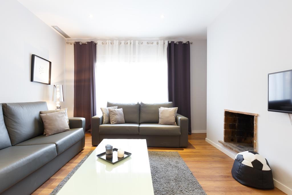 Alcam Futbol Apartment Barcelona Ngoại thất bức ảnh