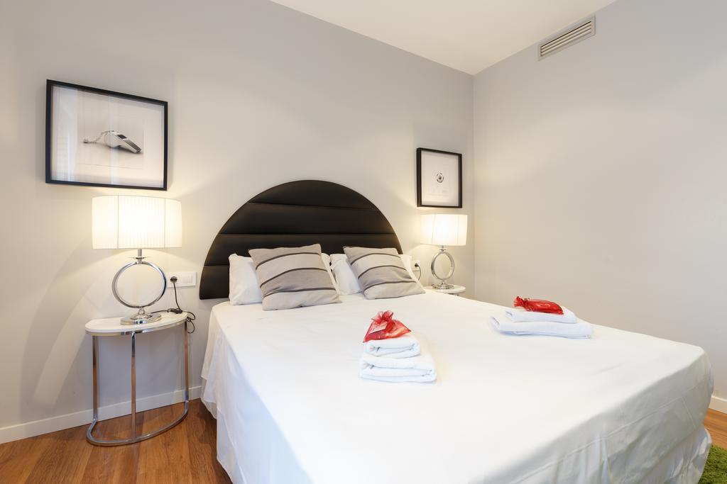 Alcam Futbol Apartment Barcelona Ngoại thất bức ảnh