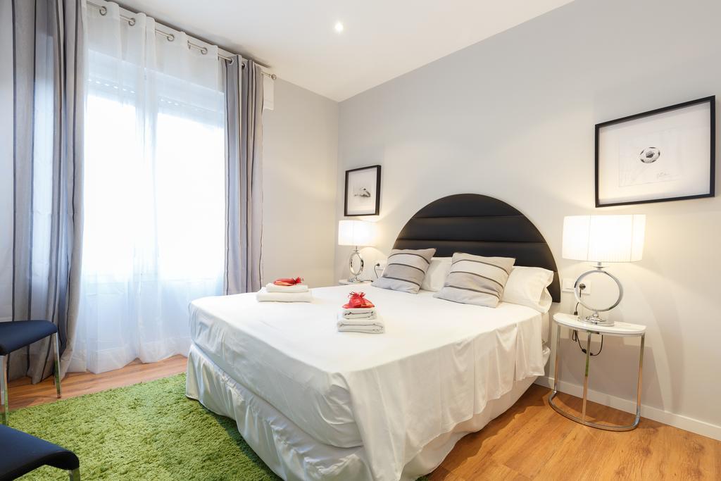 Alcam Futbol Apartment Barcelona Ngoại thất bức ảnh