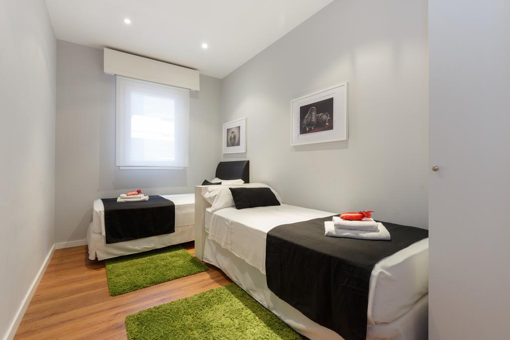 Alcam Futbol Apartment Barcelona Ngoại thất bức ảnh